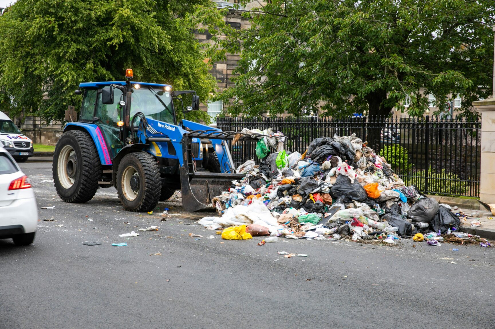 Bin lorry's load emptied outside Kirkcaldy Police station after fire