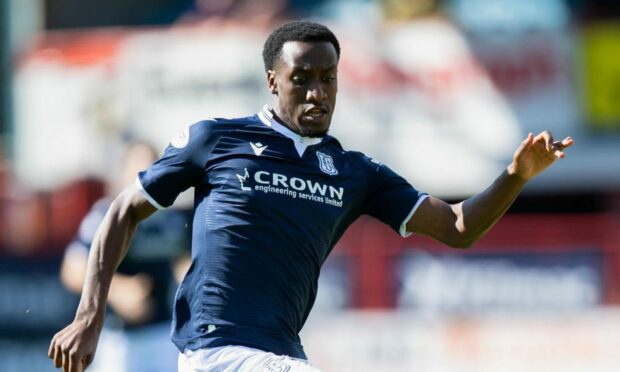 Dundee loanee Zach Robinson made his debut against Partick Thistle.