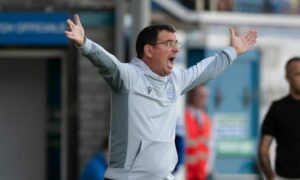 Dundee boss Gary Bowyer rues decision-making at Morton and questions ‘nonsense’ referee call