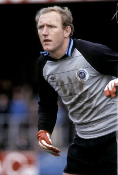 Former St Johnstone goalkeeper Mike McDonald has helped organise the reunion.