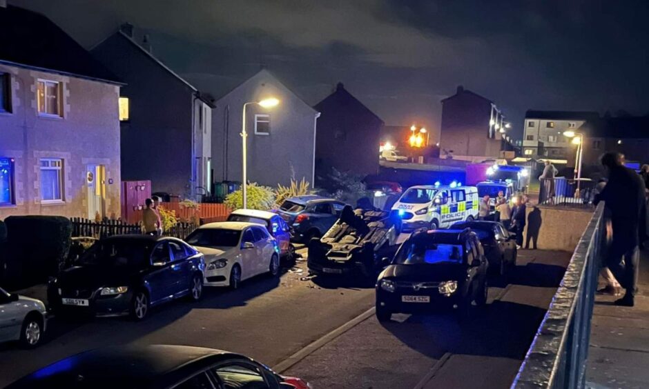 The one-vehicle crash in Leadburn Avenue. Image: Fife Jammer Locations Facebook.