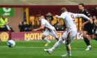 Kevin van Veen fails from the spot