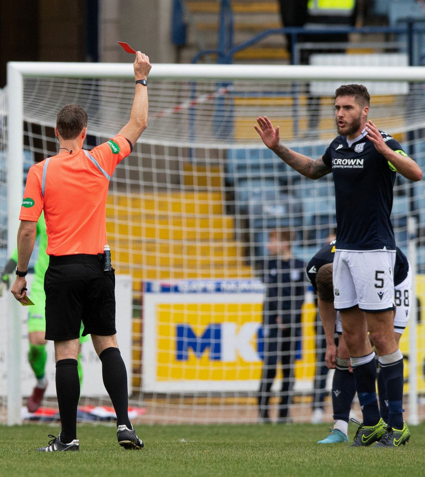 Dundee's Ryan Sweeney is giving his marching orders.