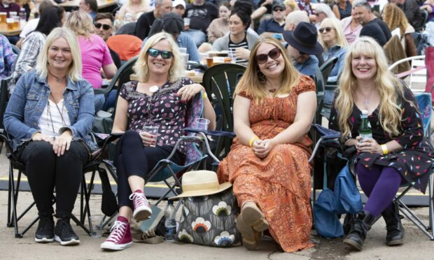 Jillian Hossack, Polly Jones, Linda Allan and Tallulah Whoop at Craigie Hillfest.