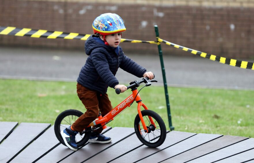 Angus cycle hub bike track