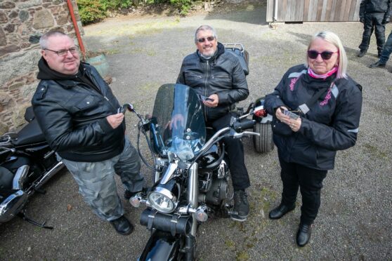 David Milne, Scott and Mona Ferrier at Netherton Cottage. Pic: Kim Cessford/DCT Media.
