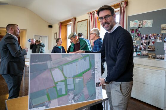 Planning consultant Richard Murray at a public consultation on the Suttieside scheme in September. Image: Kim Cessford/DC Thomson