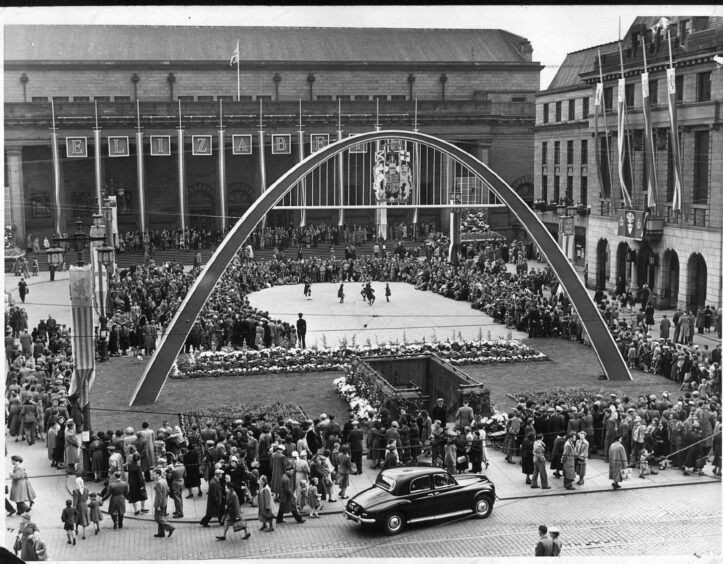 The celebratory arch put up in City Square, Dundee, to celebrate the Queen’s Coronation.