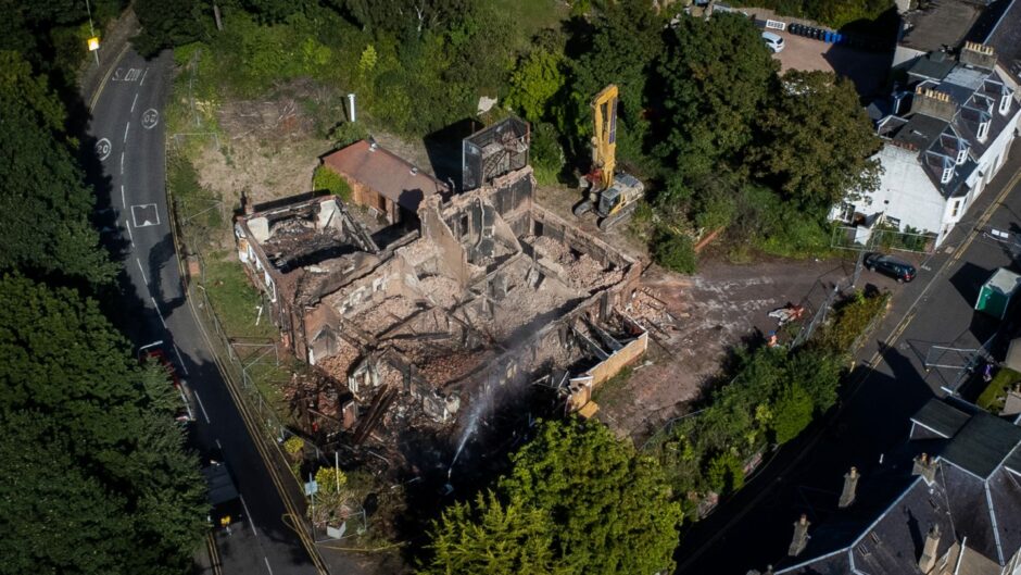 The plot during demolition of the Lundin Links Hotel