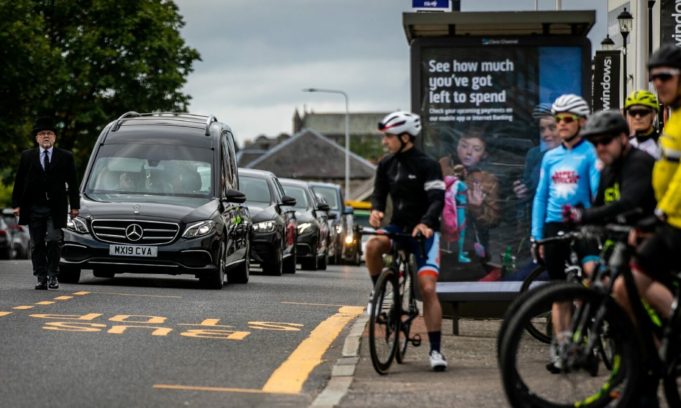 Funeral held for Dunfermline cyclist Rab Wardell