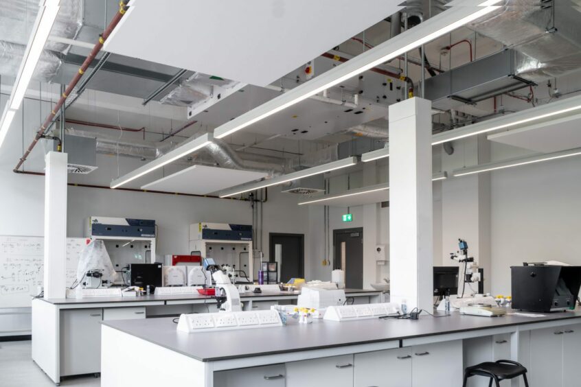 New science labs at Abertay.