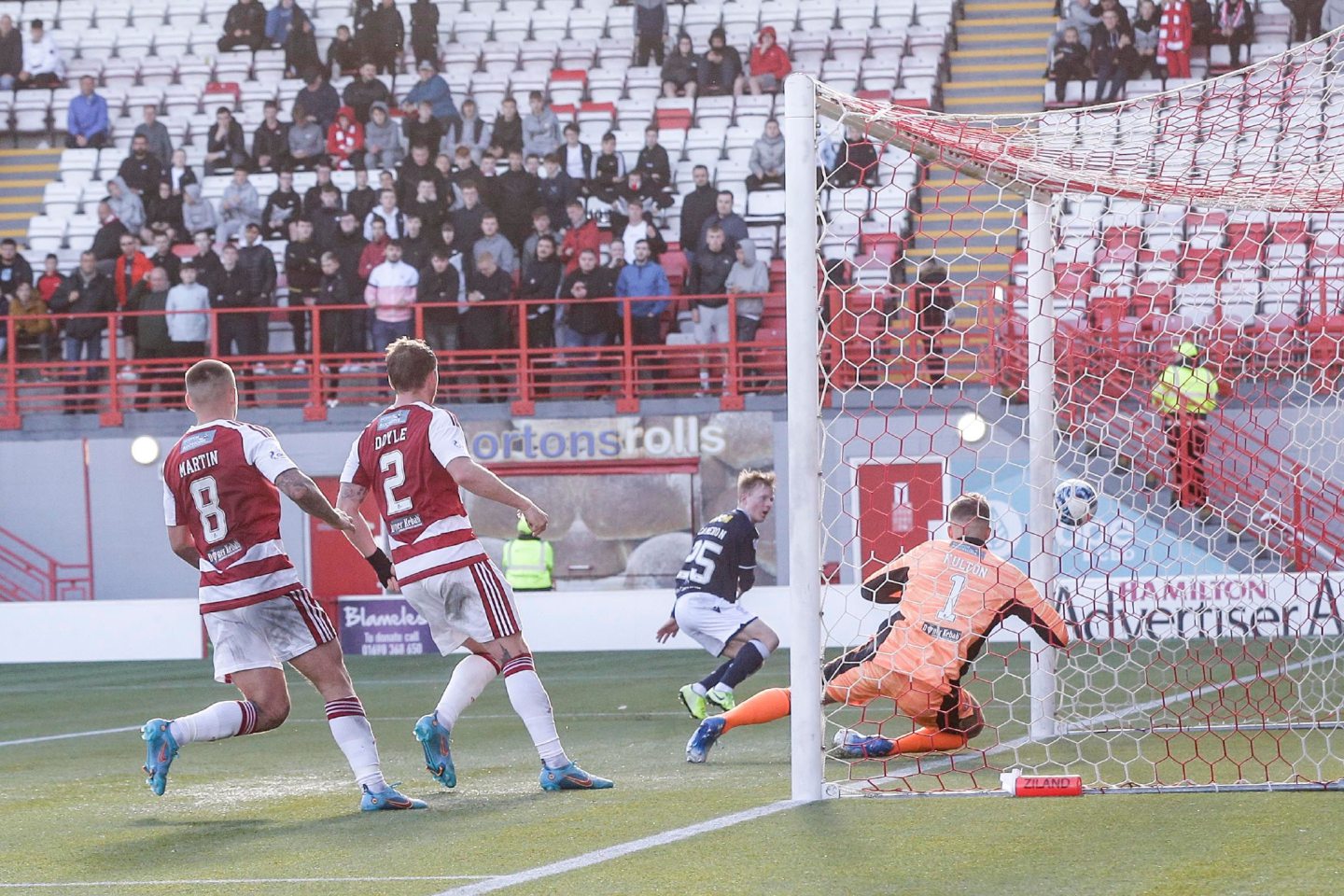 Dundee's Lyall Cameron missing a great chance against Hamilton.