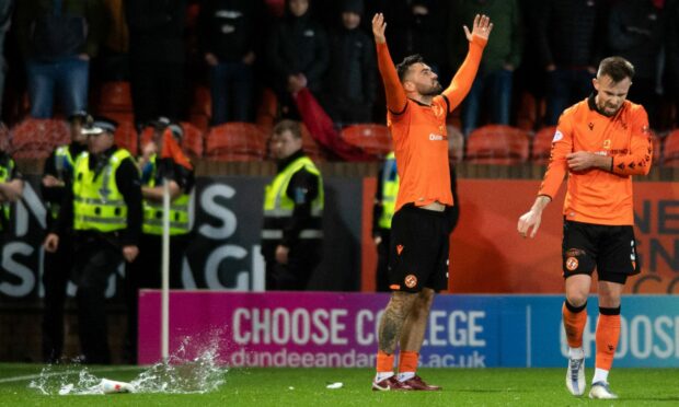 Tony Watt celebrates his goal. Image: SNS