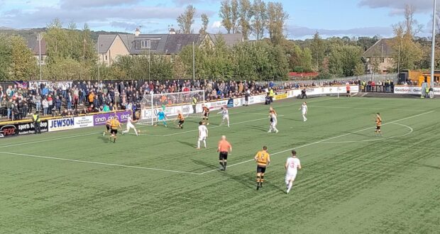Dunfermline took on Alloa at the Indodrill.