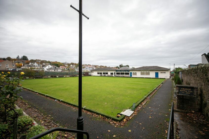 photo shows Craigie bowling green and clubhouse in Dundee.