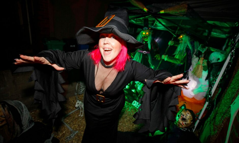 Vicki Bell is again thrilling crowds with her Leven Halloween House.