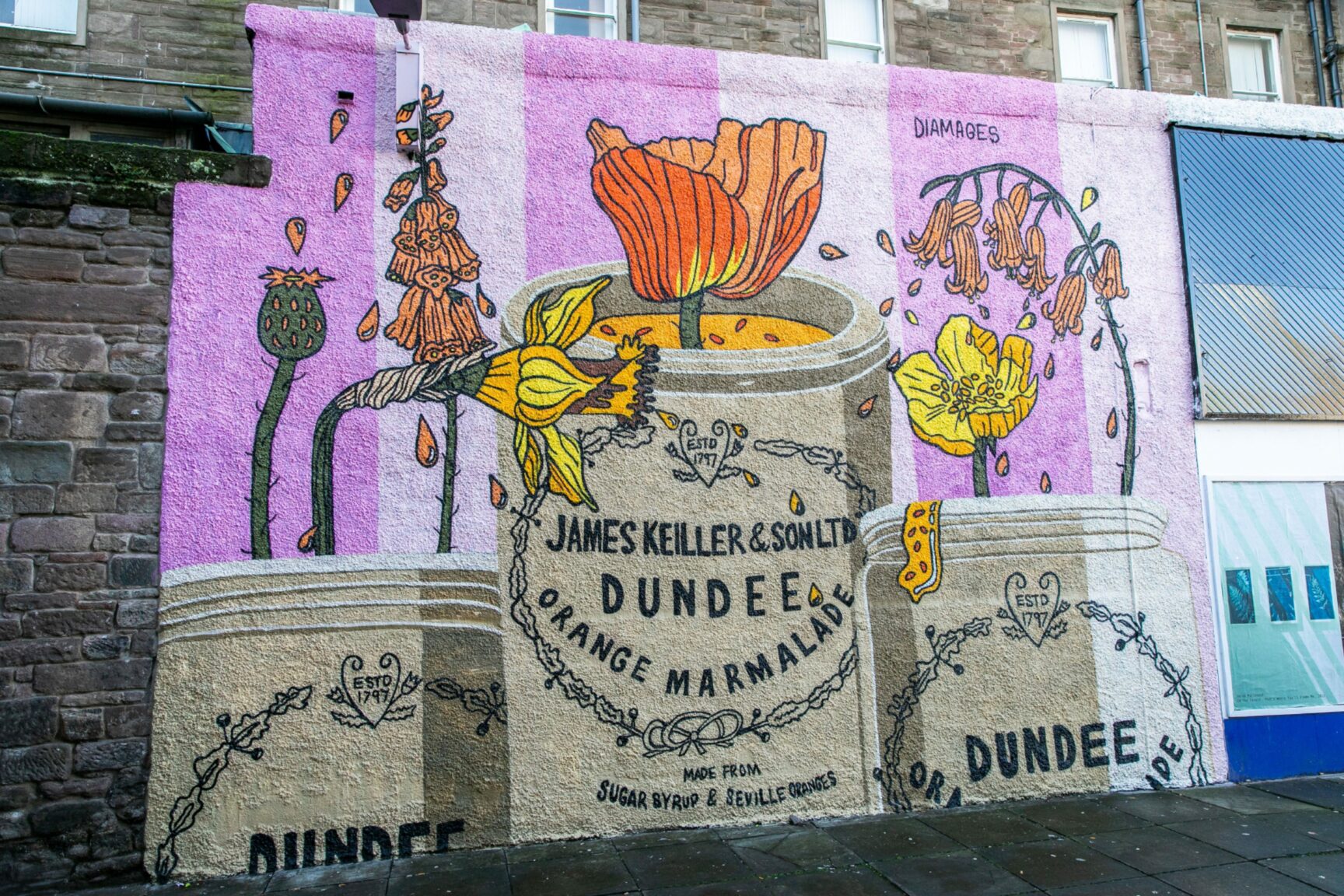 Marmalade mural at Dundee Keiller Centre celebrates city's history