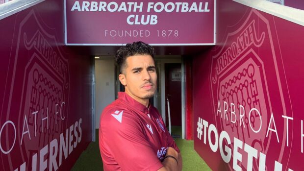 Yasin Ben El-Mahnni's move to Arbroath is off. Image: SNS