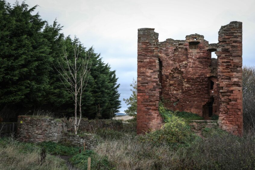 The ruins of MacDuff Castle in East Wemyss