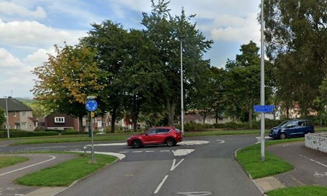 Young girl taken to hospital after being hit by car in Glenrothes - The ...