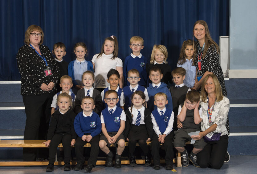 Ballumbie Primary School, P1A with Mrs McDowell, Mrs Pinkman and Miss Heenan.