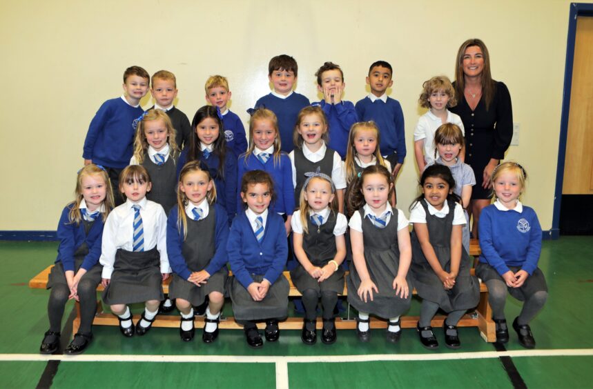 Seaview Primary, P1A with Mrs Grant.