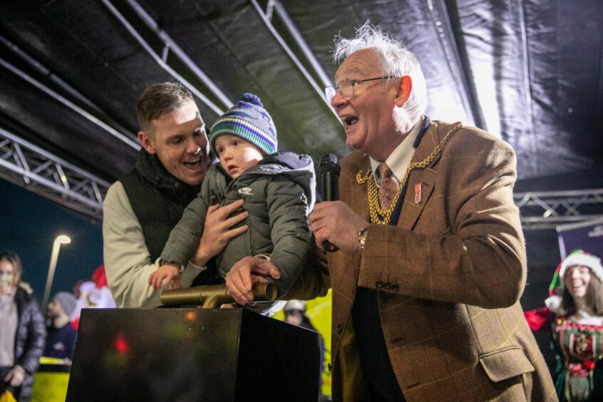 Dunfermline Christmas lights switch-on 2022