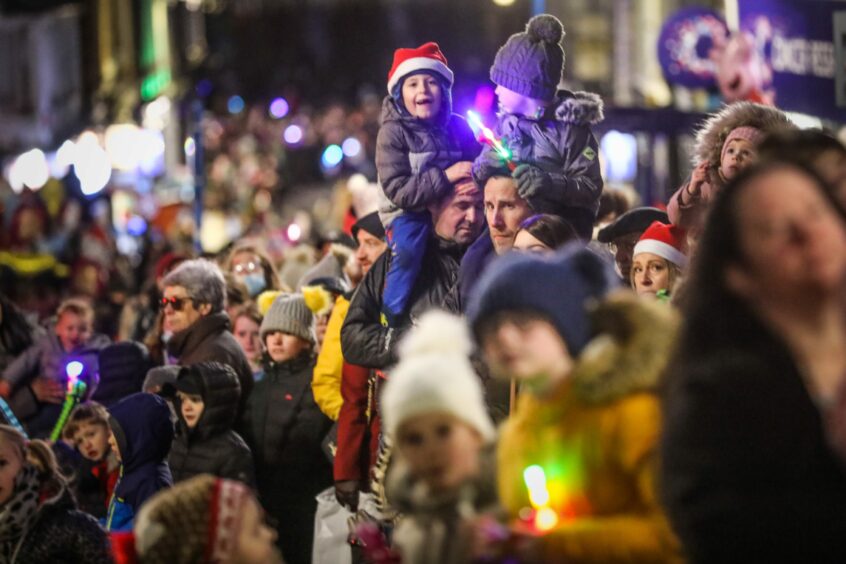 Crowds of happy people at last year's Dunfermline Christmas lights switch-on