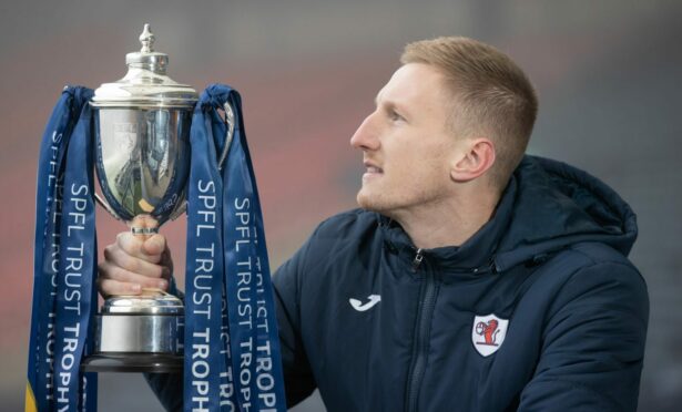 Raith Rovers star Liam Dick wants to win the SPFL Trust Trophy again. Image: SNS.