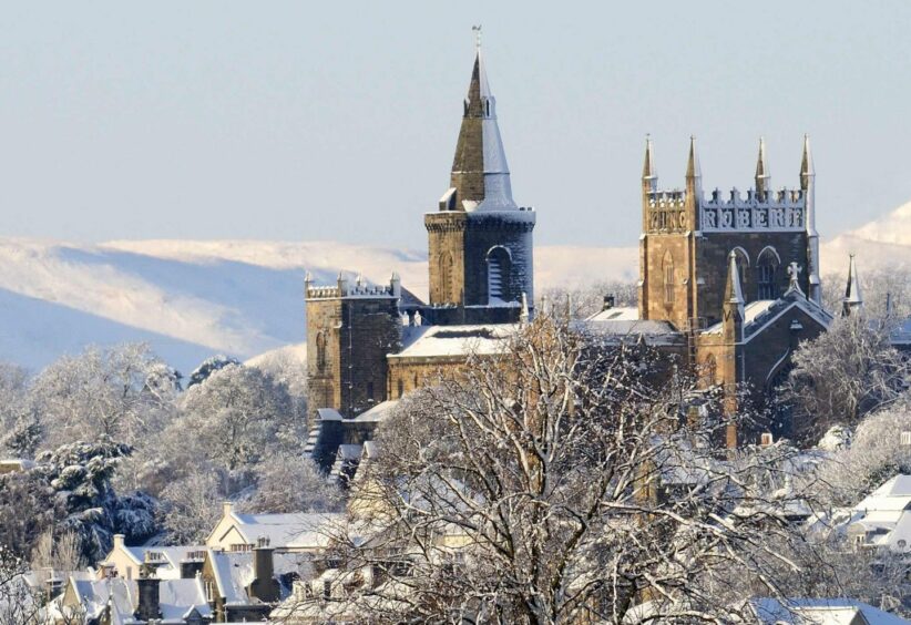 a snowy Dunfermline Abbey, one of the venues for Dunfermline Winter Festival 2022