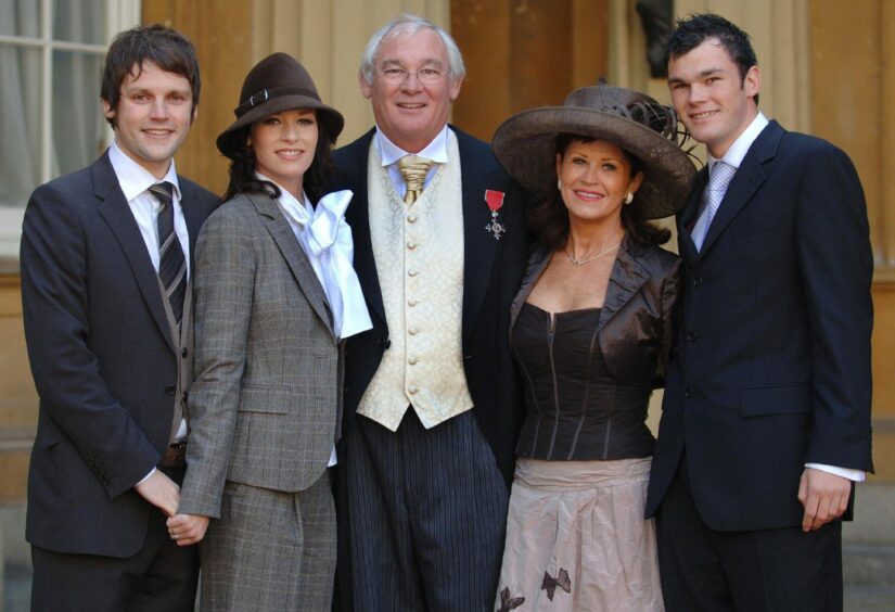 Jim Leishman (centre) poses with his wife Mary, daughter Kate Smart, son Jamie and his son-in-law Gordon Smart (left) in 2007.