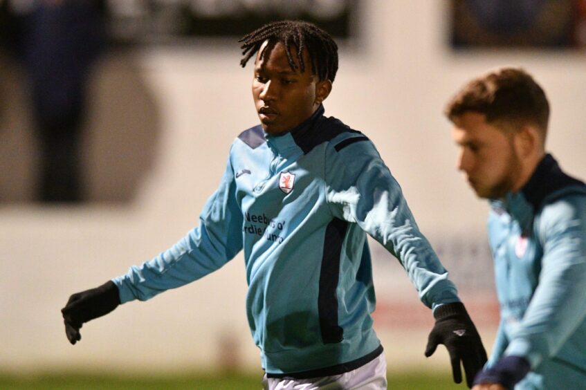 Kieran Ngwenya warms up during his spell on loan at Raith Rovers.