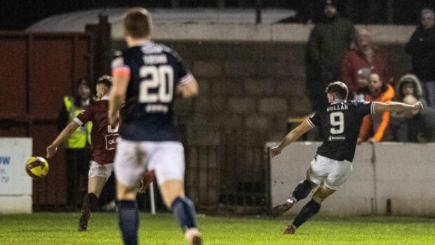 Jamie Gullan's goals put Rovers in the fifth round. Image: SNS.
