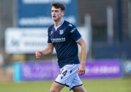 Barry Maguire determined to keep Dundee starting spot as he reveals support from injured Jordan McGhee