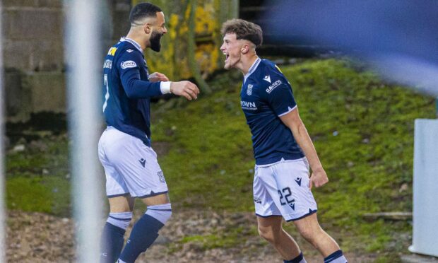 Dundee midfielder Ben Williamson celebrates with Alex Jakubiak after opening the scoring against Queen's Park. Image: SNS.