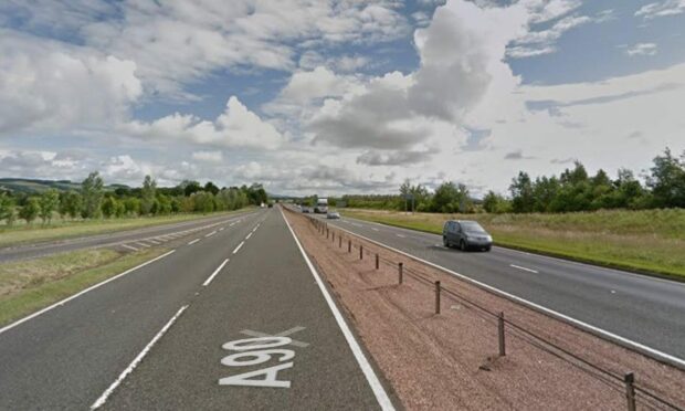 General view of the A90 dual carriageway at Inchmichael, between Dundee and Perth