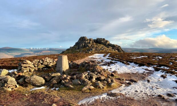 Clachnaben summit area.