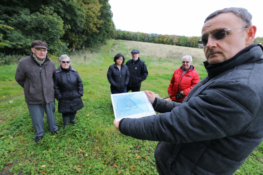 Ian Robertson with fellow objectors at the Duntrune site