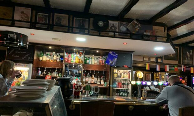 Inside the Wheatsheaf Inn in Kirkcaldy. Image: Admiral Taverns.