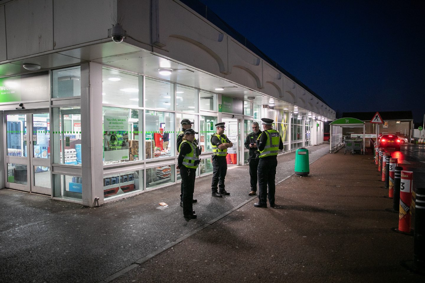Dundee parents told to help tackle Kirkton Asda trouble