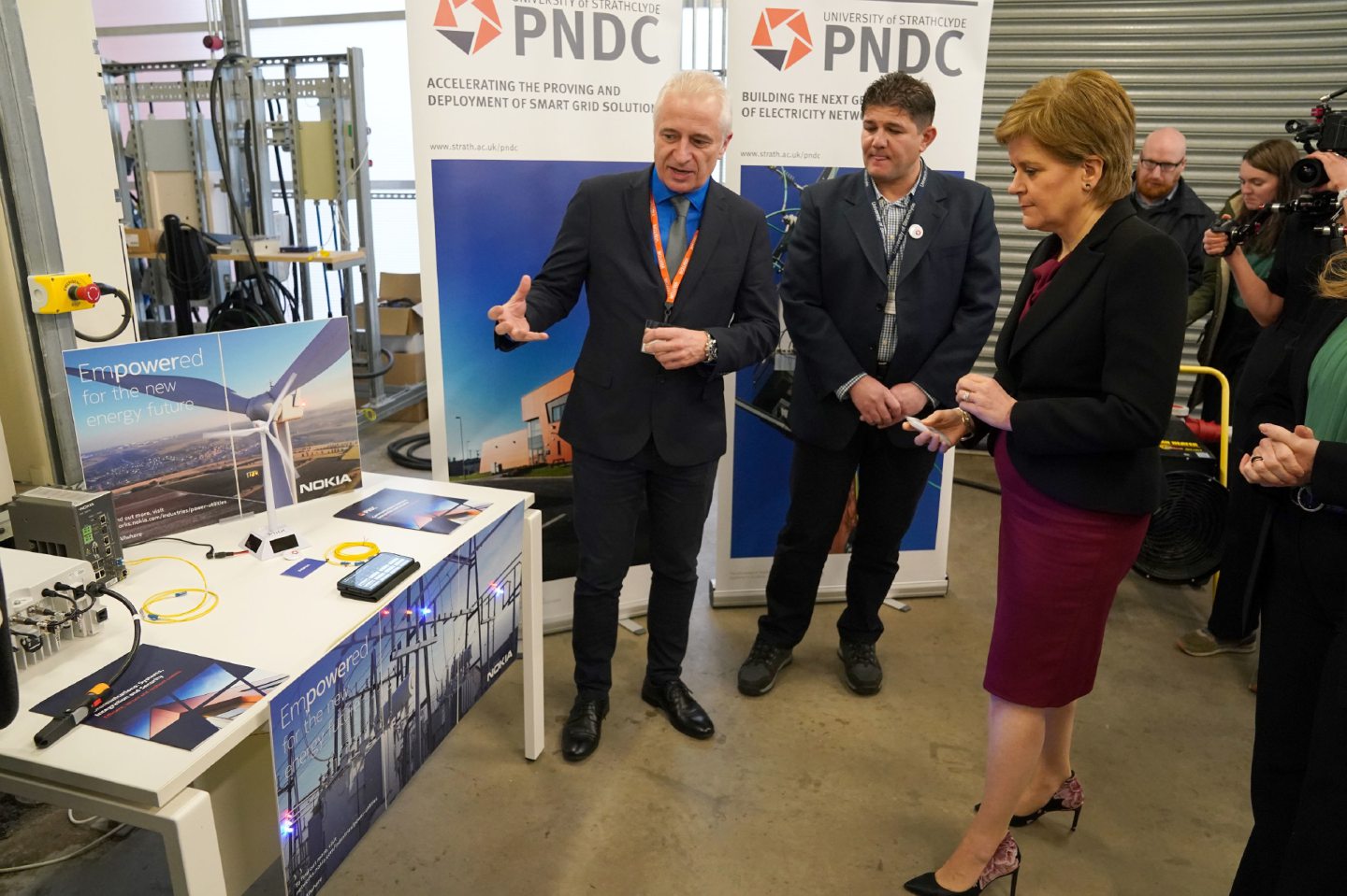 Nicola Sturgeon views a renewable energy display ahead of the publication of Scottish Government's Energy Strategy and Just Transition Plan. Image: PA