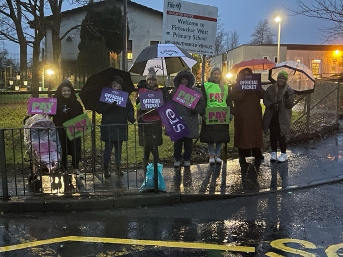Primary teachers on the picket line in Fife as part of national strike
