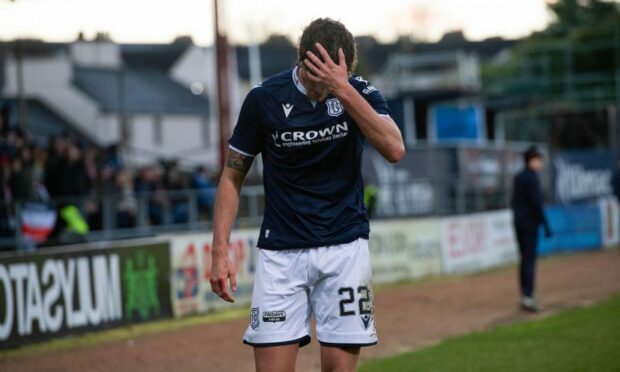 Dundee midfielder Ben Williamson was sent off in the first half against Arbroath. Image: SNS.