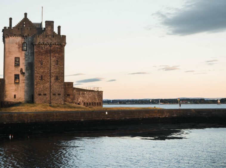 A picture of Broughty Ferry Castle, which is the ideal Scottish holiday destination.