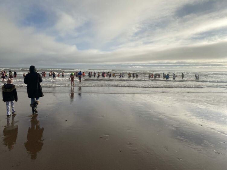 Carnoustie New Year Dook