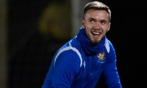 St Johnstone recall Ross Sinclair from Montrose and former Scotland U21 goalkeeper will now challenge Remi Matthews at McDiarmid