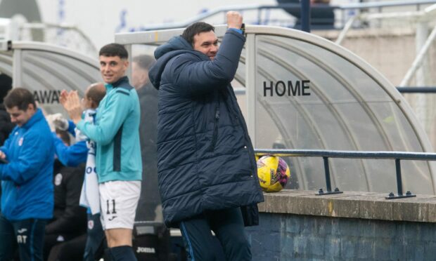 Raith Rovers boss Ian Murray said the investment is 'positive' for the club. Image: SNS.