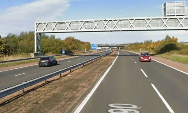 The M90 slip road was closed for a short period while the SFRS extinguished the blaze. Image: Google Maps.