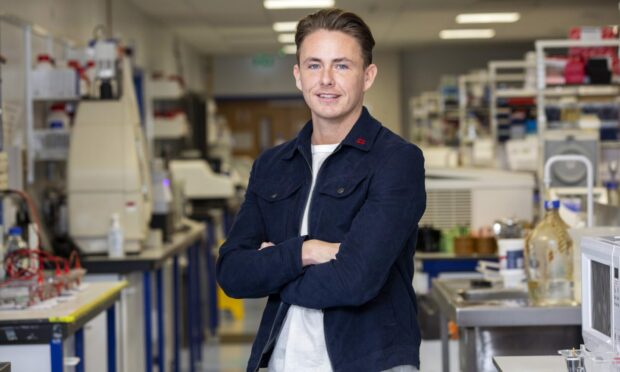 Scott Allan visited the University of Glasgow's School of Cardiovascular and Metabolic Health. Image: British Heart Foundation.