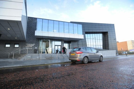 Kirkcaldy Leisure Centre has limited parking